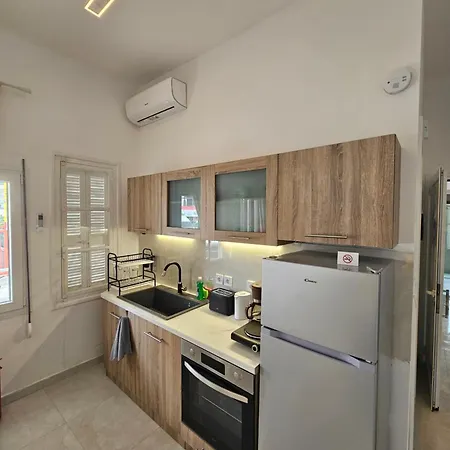 Orfanidou Apartamento *