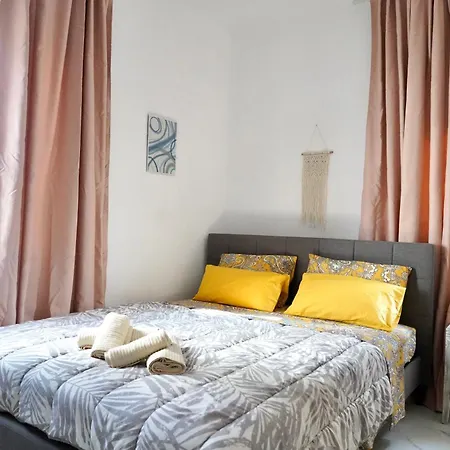 Orfanidou Apartamento *